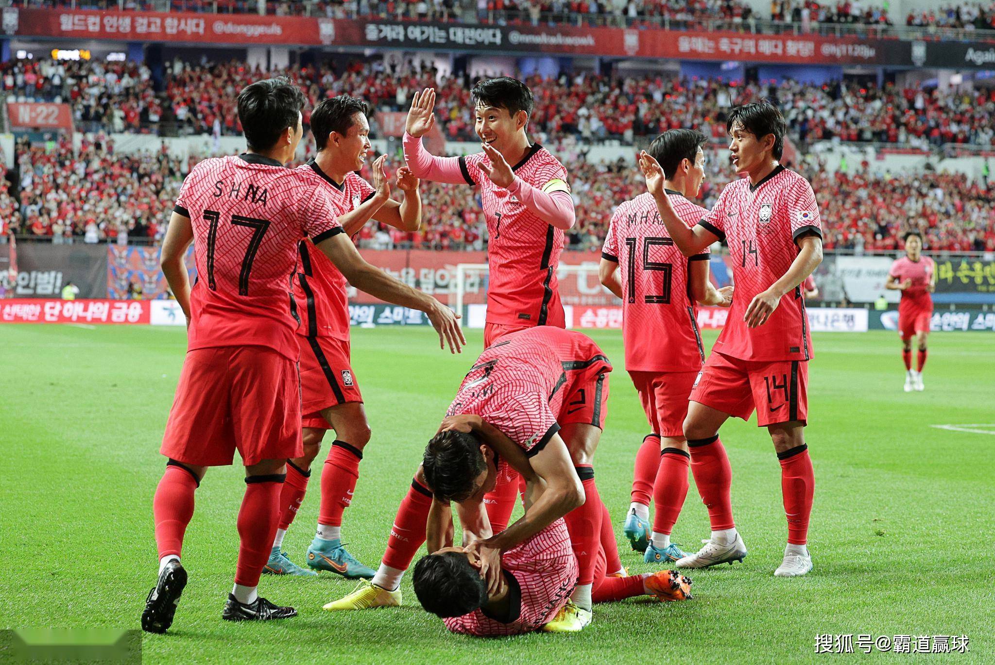 韩国队逆转日本队，郑思维统治全场