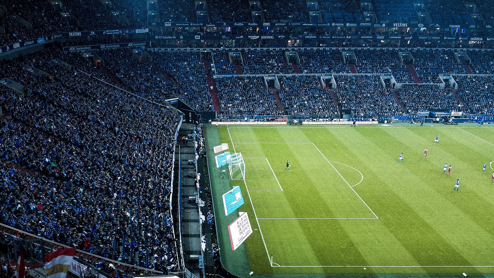 东决烽火与地球暗战，当篮球场成为世界政治的镜像