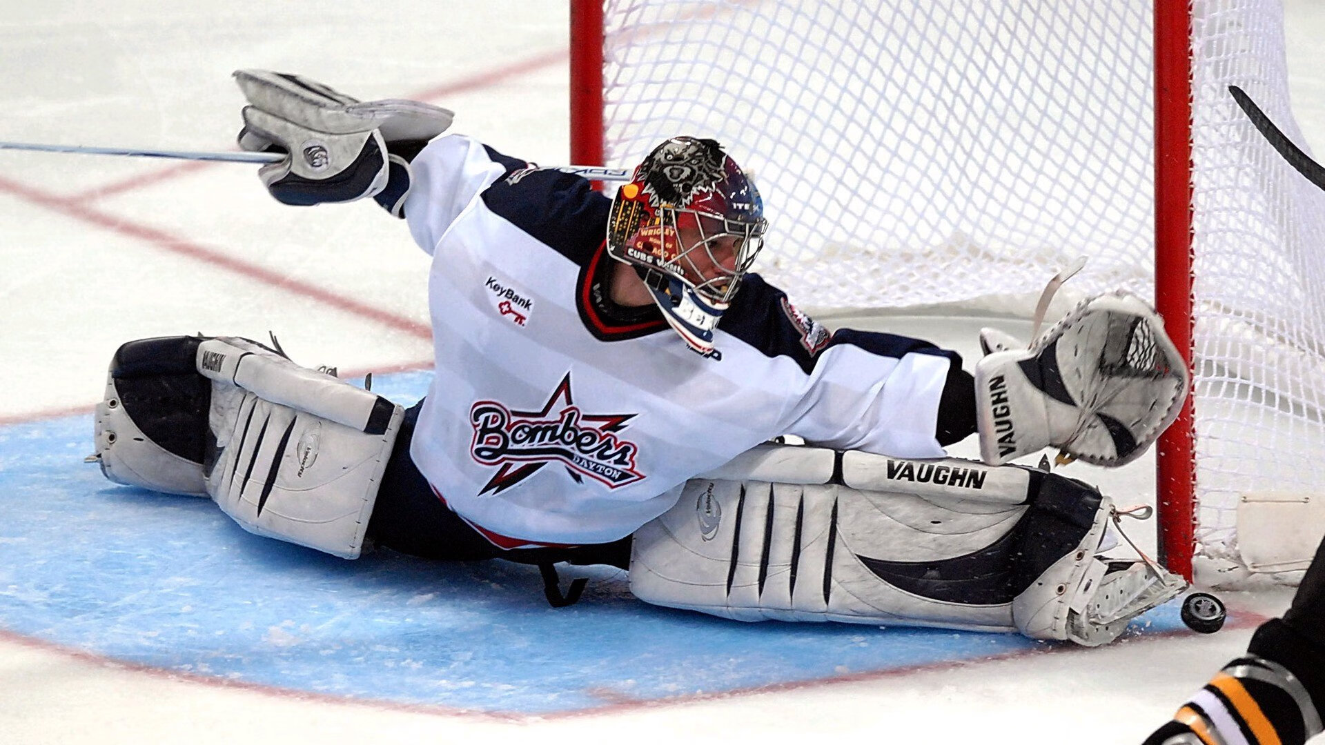 霍勒迪关键战不手软，奇才末节风暴粉碎活塞