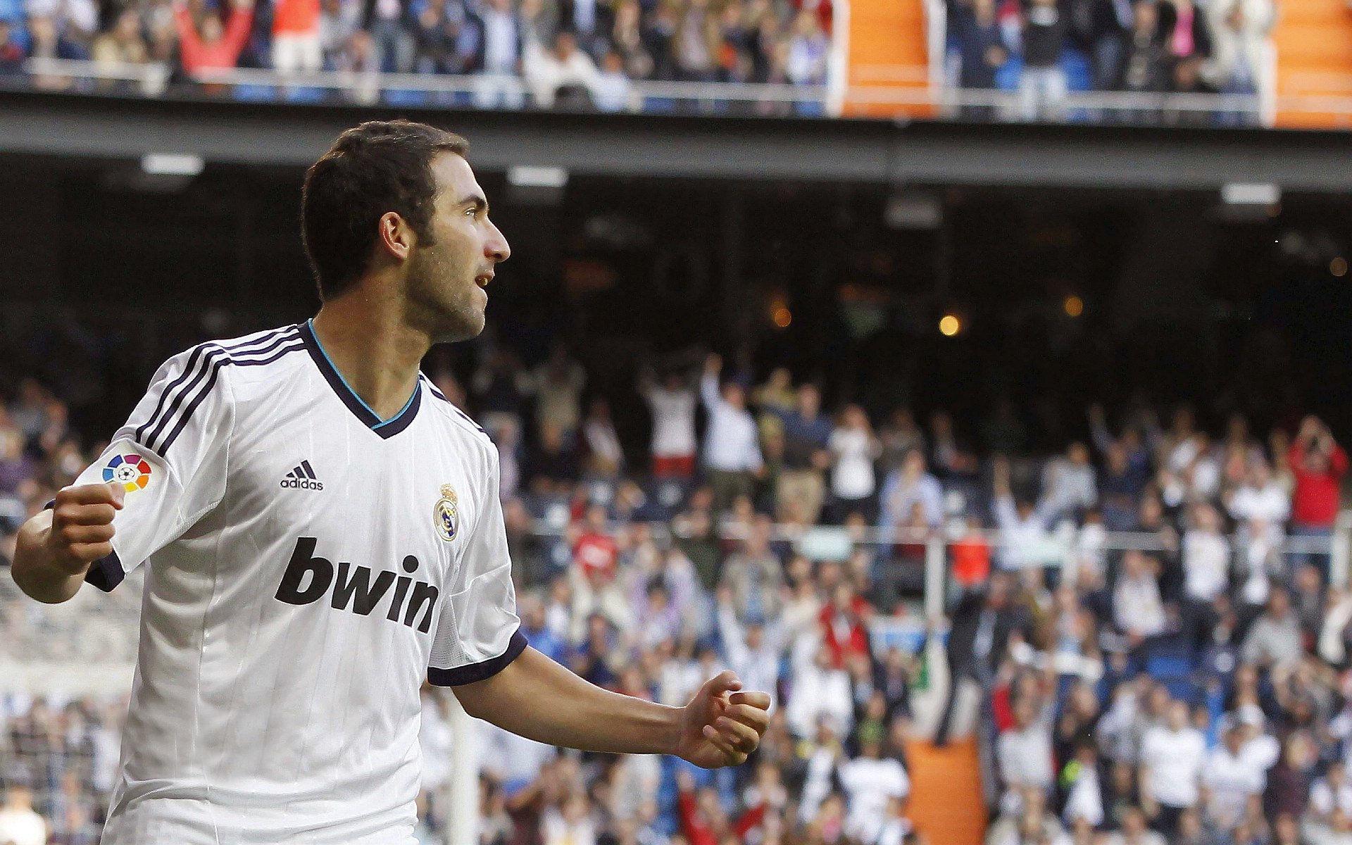 欧冠半决赛焦点战，独行侠带走老鹰