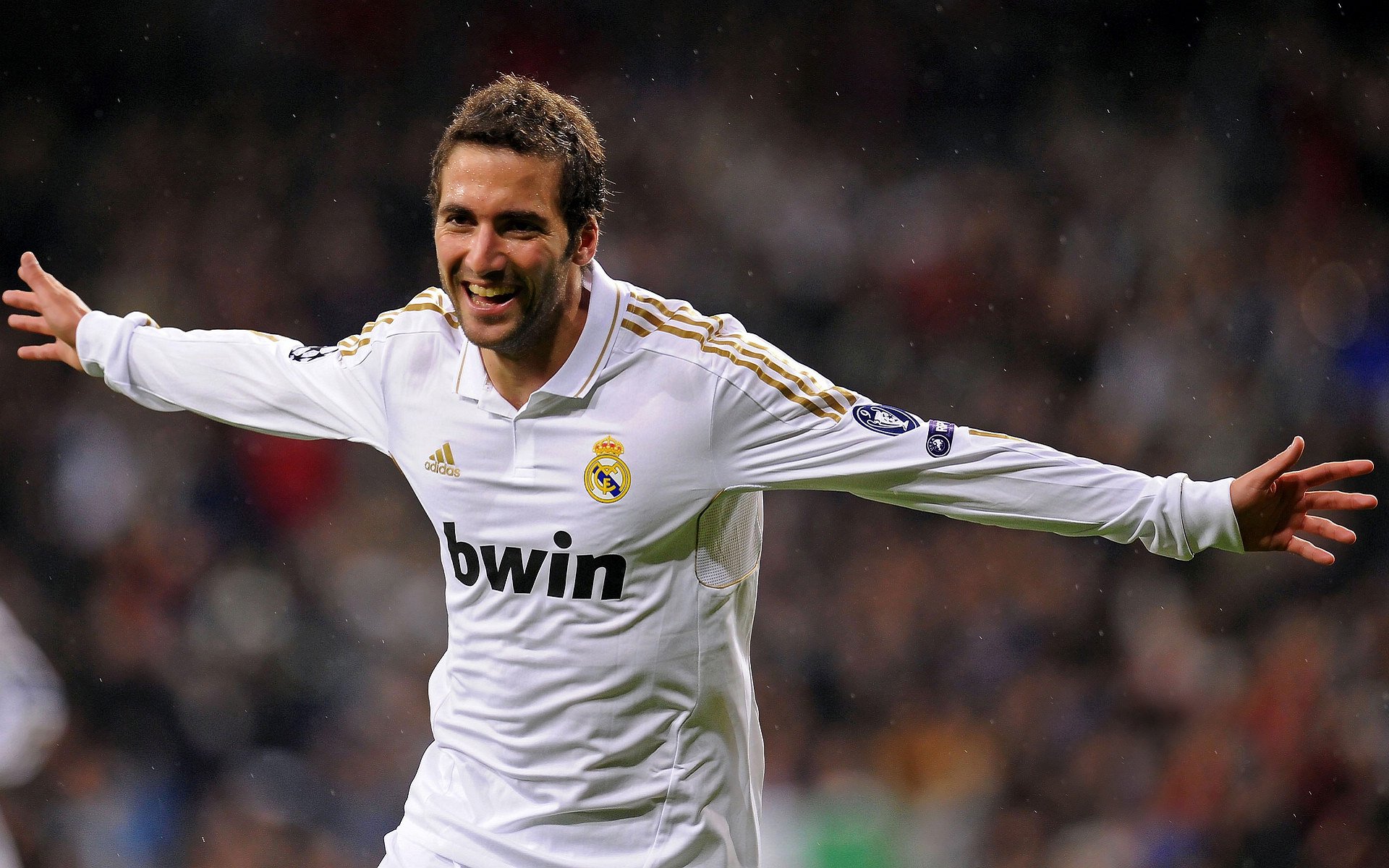 沙特资本入主国际米兰，姆巴佩的救赎与足球新秩序的诞生